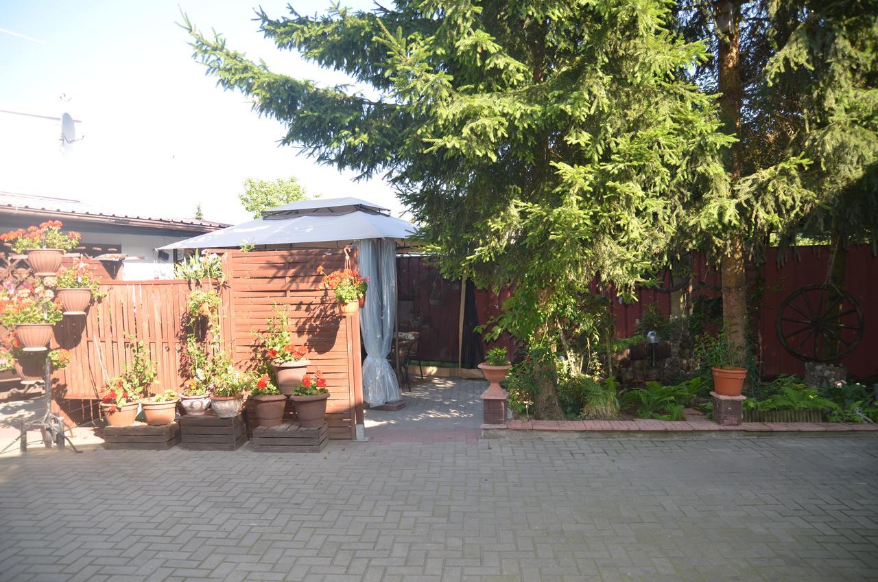 Motel Eden Zamosc  Exterior photo